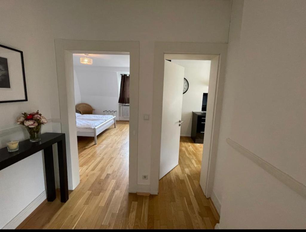 Luxury Rooftop Loft With River View 10Min To City Appartement Düsseldorf Buitenkant foto