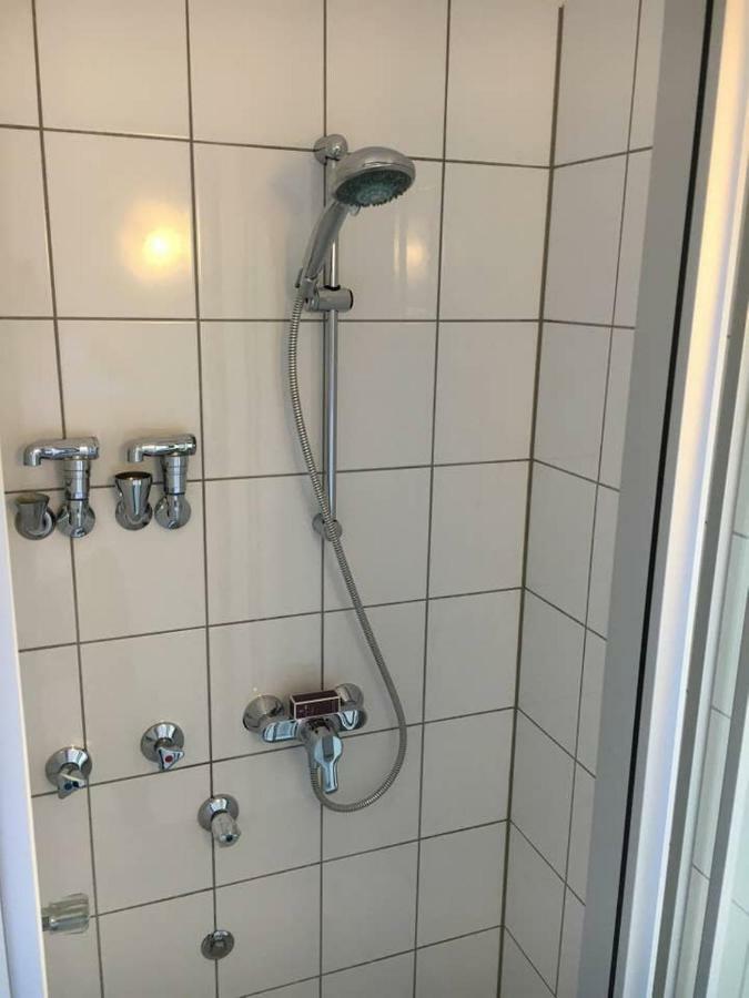 Luxury Rooftop Loft With River View 10Min To City Appartement Düsseldorf Buitenkant foto